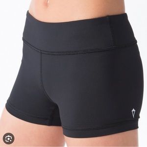 IVIVVA BLACK BOOTY SHORTS GIRLS 7